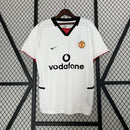 Manchester United Retro white 2002/03