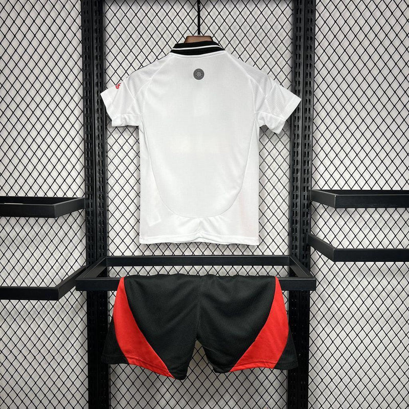 Conjunto Infantil Fulham home 24/25