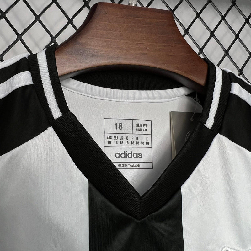 Conjunto Infantil Newcastle home 24/25