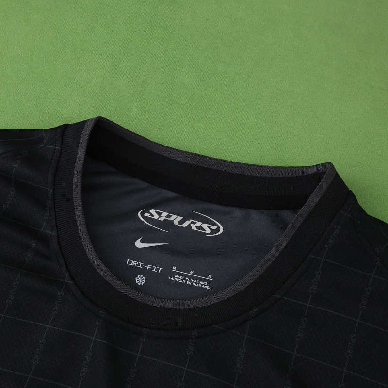 Tottenham Hotspur 2025/26 Away Jersey