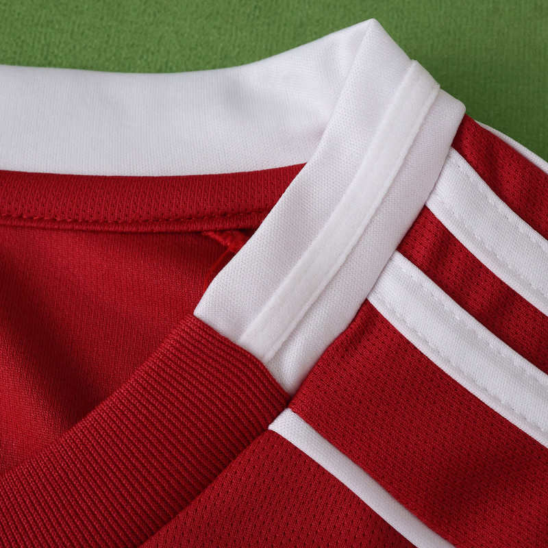 Liverpool Home Jersey 2025/26 - CHAMPIONS